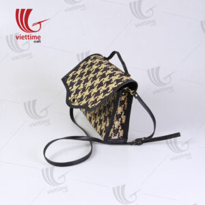Woven Lepironia Handbag With Leather Handle