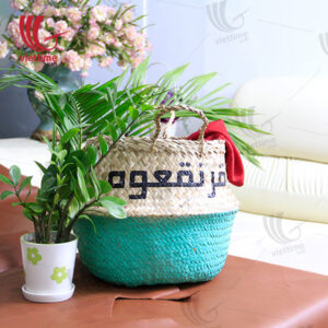 New Nice Seagrass Belly Basket