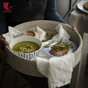 White Round Seagrass Tray For Serving Food