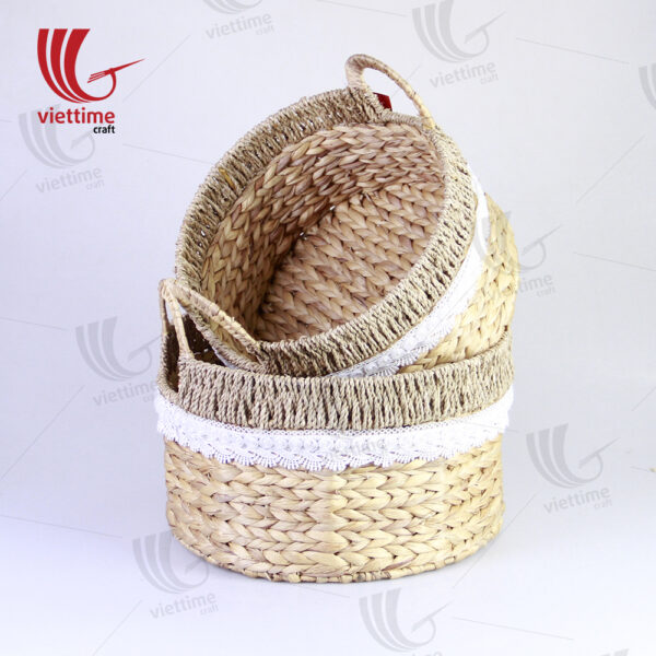 Round Water Hyacinth Basket With Lace Fabric