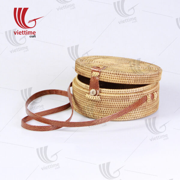 Beautiful Flower Rattan Bag With Leather Strap