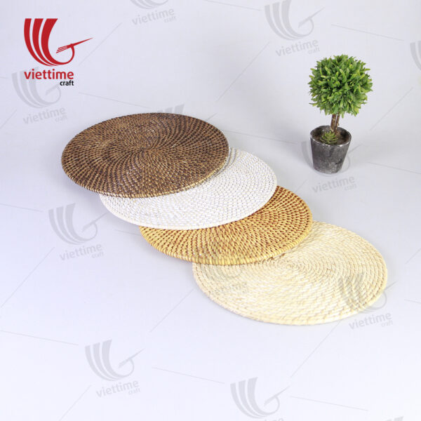 Some Samples Of Round Rattan Placemats