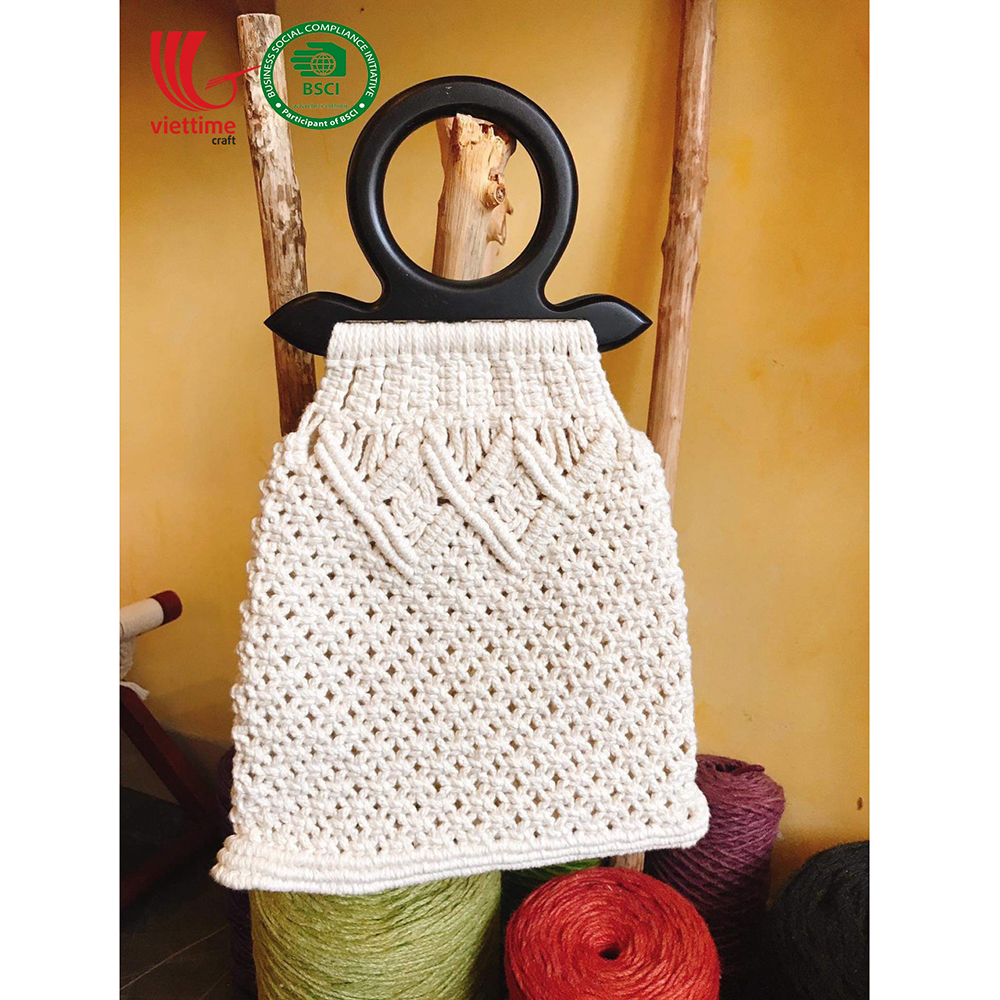 Handled Handmade Macrame Boho Bag With Wooden Handles and Slings at Rs  450/piece in Ahmedabad