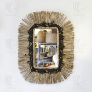 straw mirror sku C00018