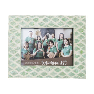 Viettimecraft - Green Color Mother of Pearl Photo Frame Vietnam Wholesale