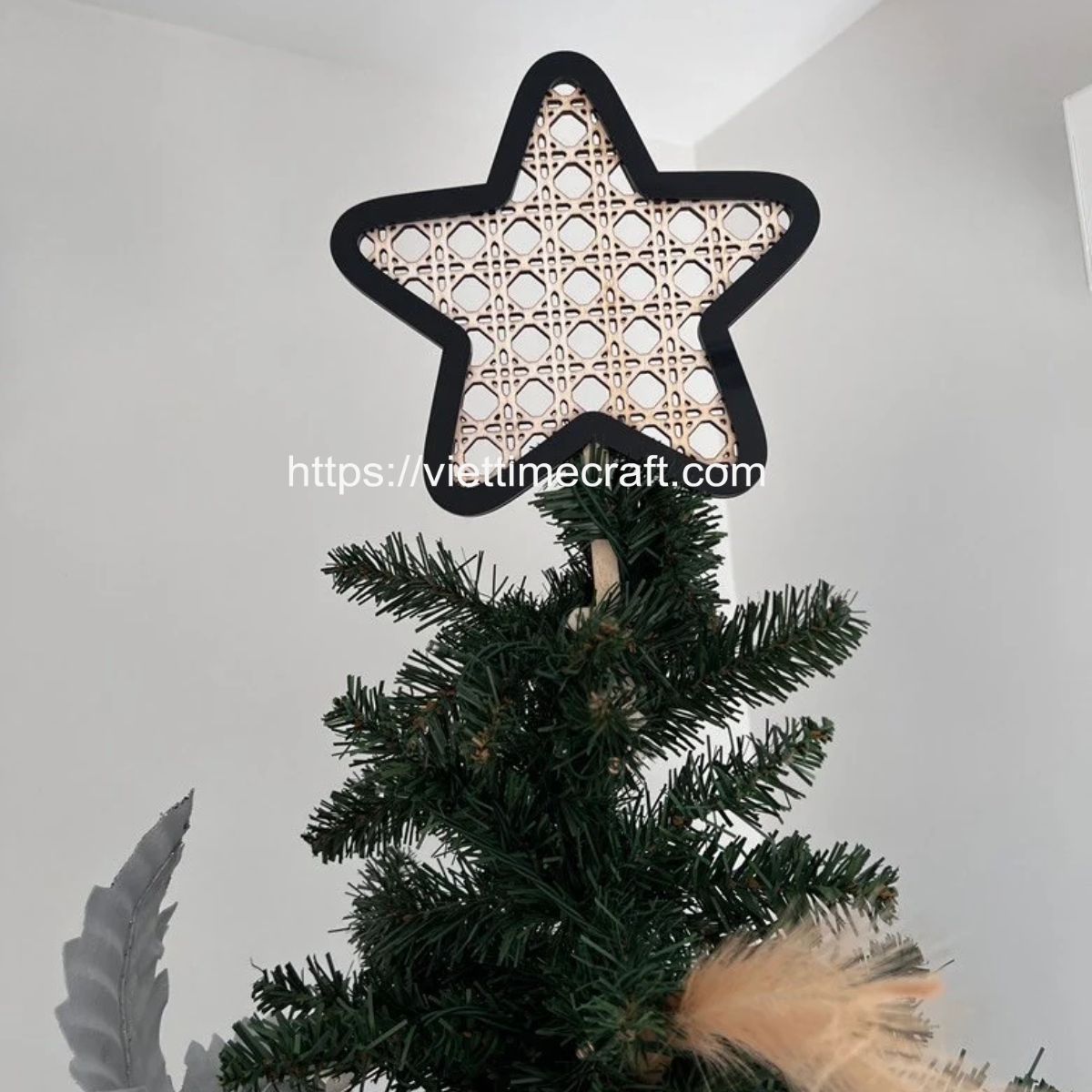 Rattan star shape Christmas tree topper