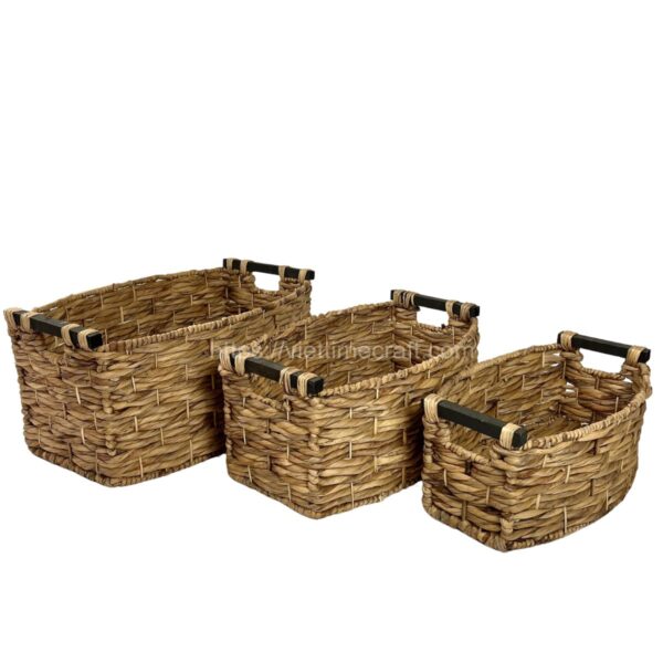 Water Hyacinth Basket With Wood Handle