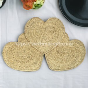 Water Hyacinth Placemat Heart Shape