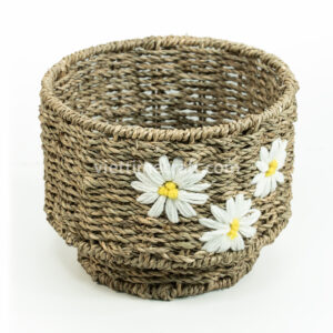 Embroidered Seagrass Planter with Metal Stand – Set of 2 Decorative Plant Baskets