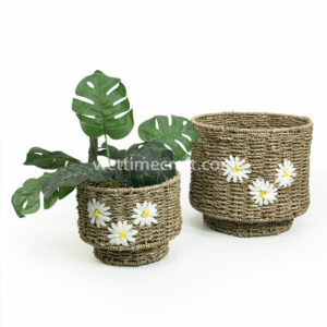 Embroidered Seagrass Planter with Metal Stand – Set of 2 Decorative Plant Baskets