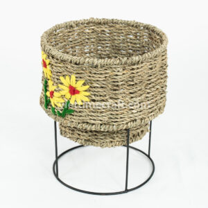 Embroidered Seagrass Planter with Metal Stand – Set of 2 Decorative Plant Baskets