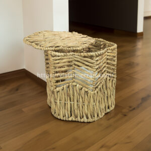 Scalloped Water Hyacinth Laundry Basket