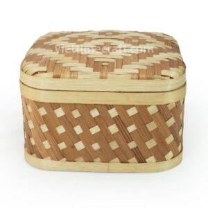 bamboo gift box with lid eco friendly packaging box Vietnamese bamboo storage sustainable mooncake box reusable bamboo basket natural gift packaging handmade bamboo box zero waste organizer traditional Vietnamese handicraft