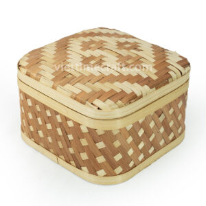 bamboo gift box with lid eco friendly packaging box Vietnamese bamboo storage sustainable mooncake box reusable bamboo basket natural gift packaging handmade bamboo box zero waste organizer traditional Vietnamese handicraft