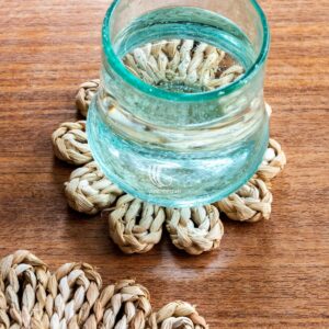 water hyacinth placemat, eco-friendly coaster, natural table mat, handcrafted placemat set, sustainable home decor, woven dining accessories, Vietnam handicrafts, B2B tableware supplier, handmade table decor, rustic coaster set placemats and coasters