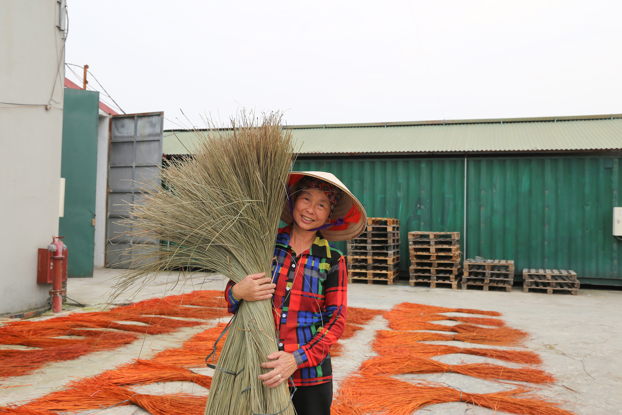 Viettimecraft - A Leading Handicraft Manufacturer of Art and Craft Products from Vietnam