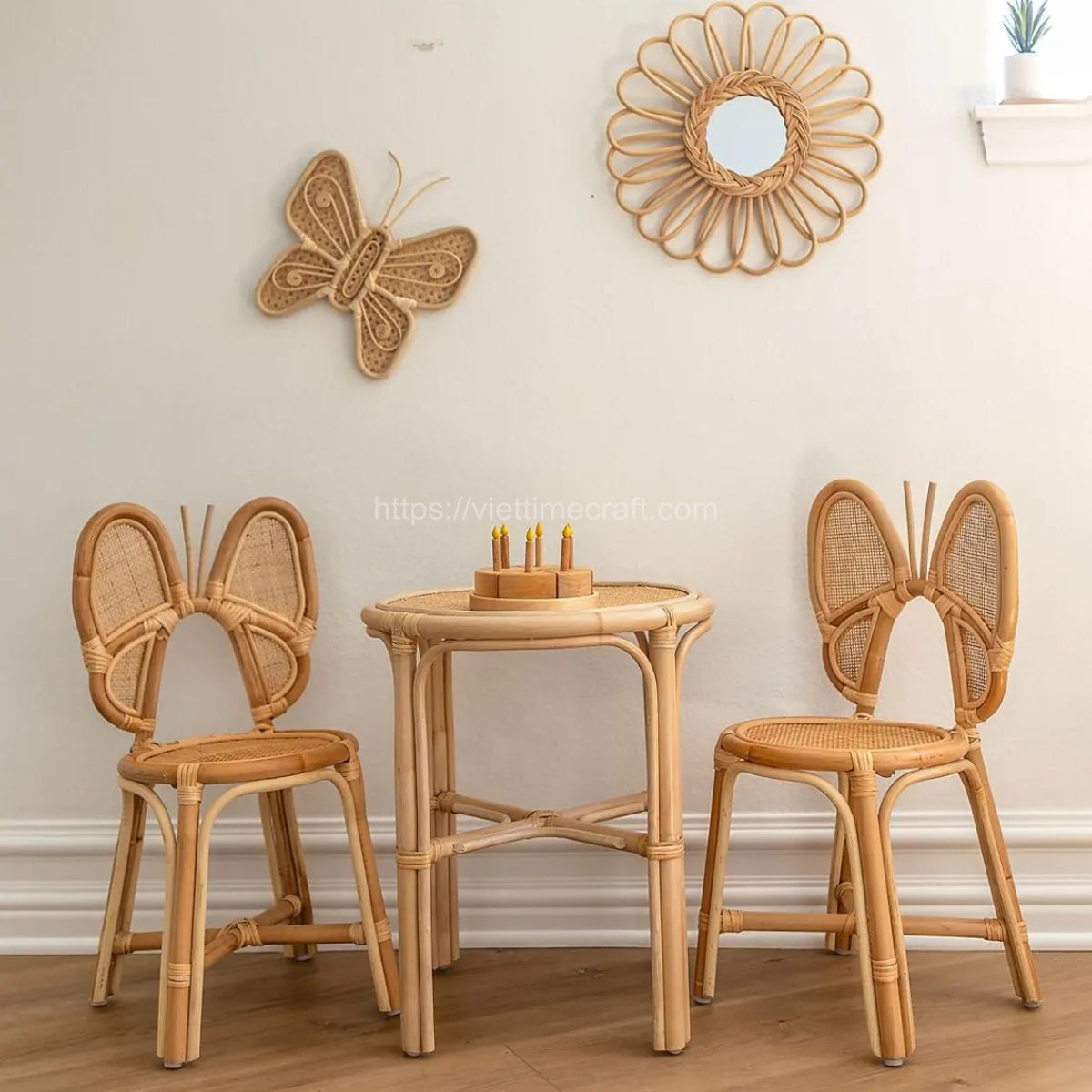 Viettimecraft's Rattan Dining Set