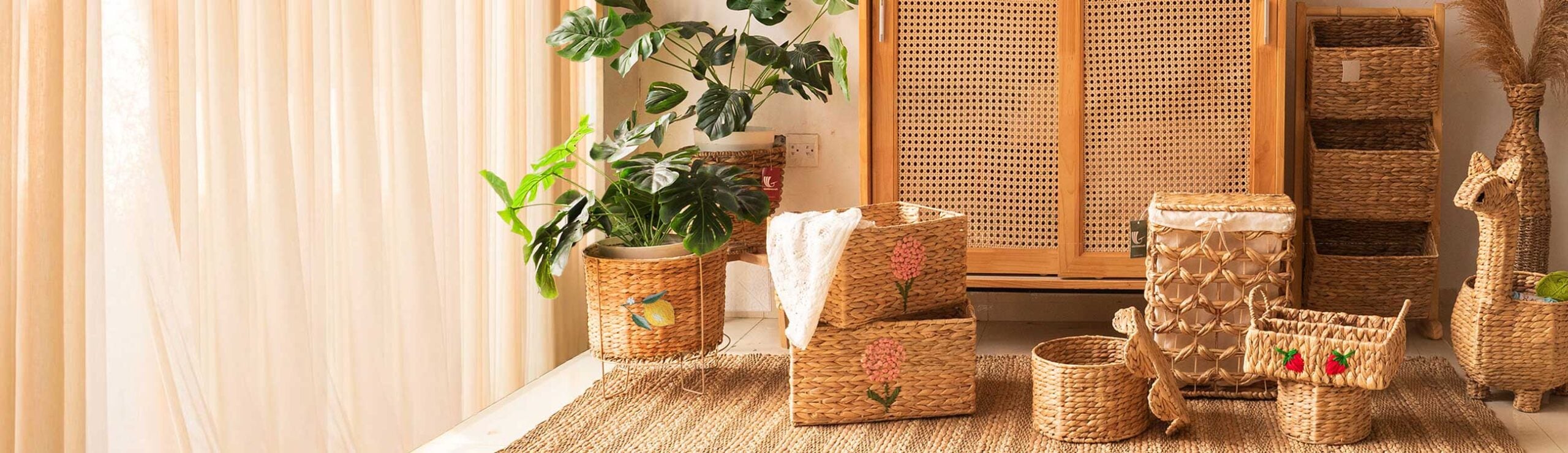 Water Hyacinth Product Banner Wholesale Vietnam Manufacturer