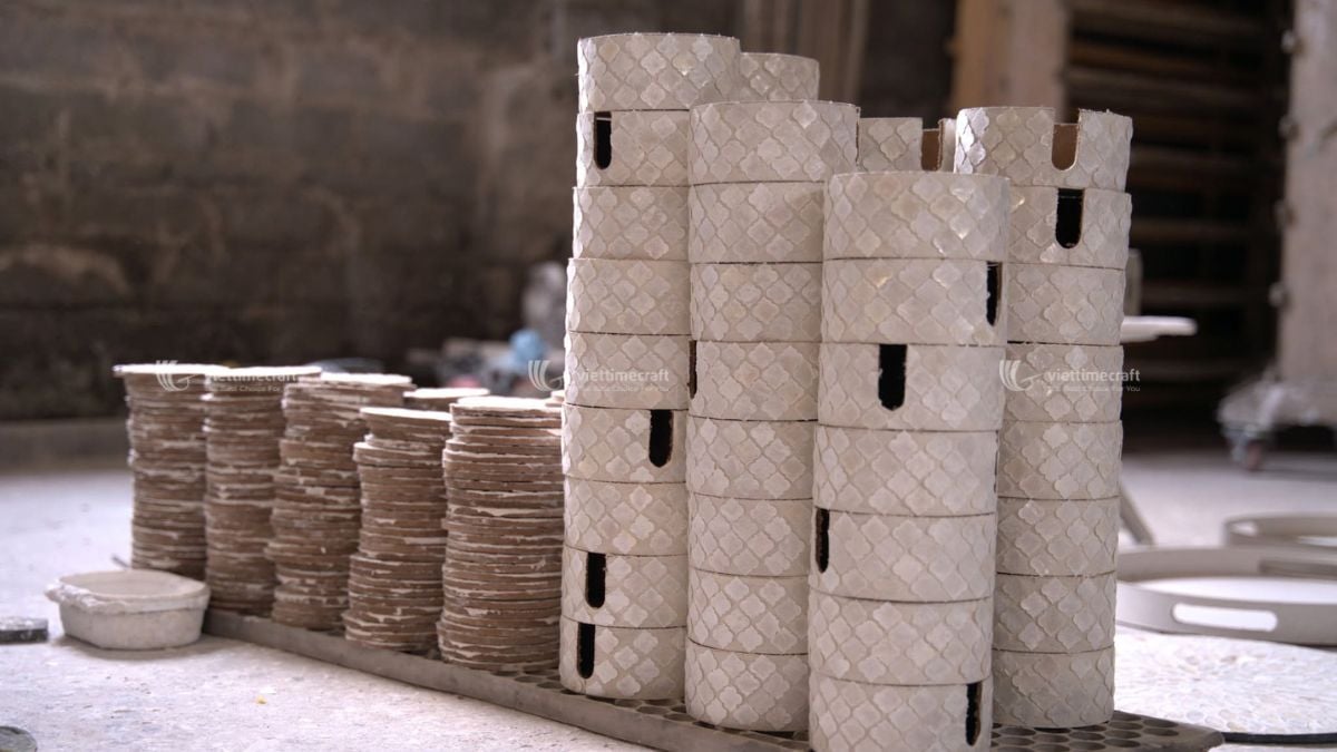 Mother Of pearl Inlay Products From viettimecraft manufacturer wholesale