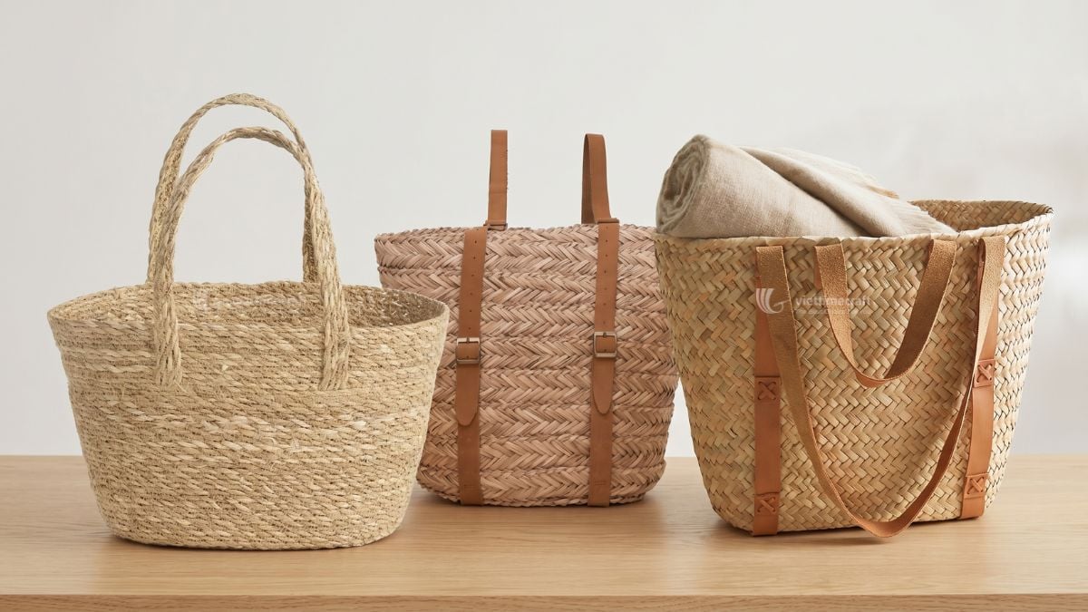 Vietnam manufacturer specializing in seagrass tote bag production